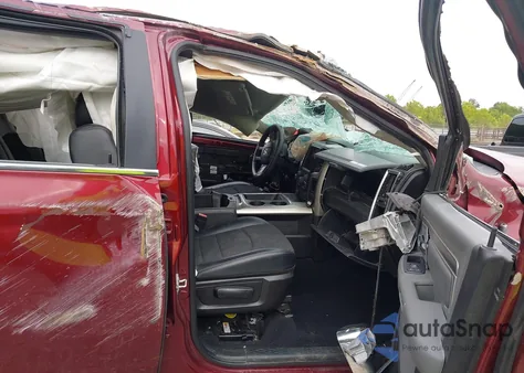 2018 Ram 2500 Lone Star 4X4 6'4 Box from USA, damaged, VIN 3C6UR5DL3JG310169